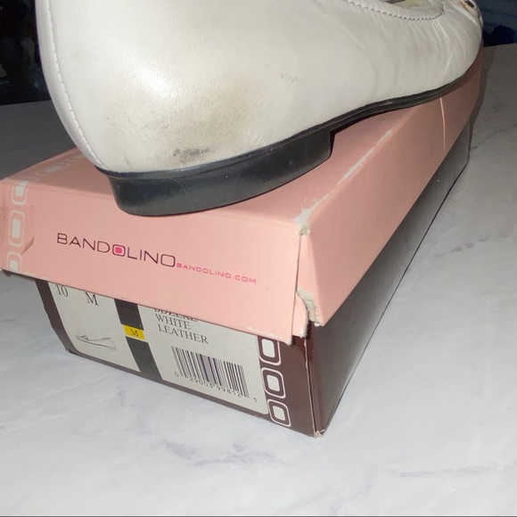 Bandolino White Flat Leather Shoes - Picture 8 of 12